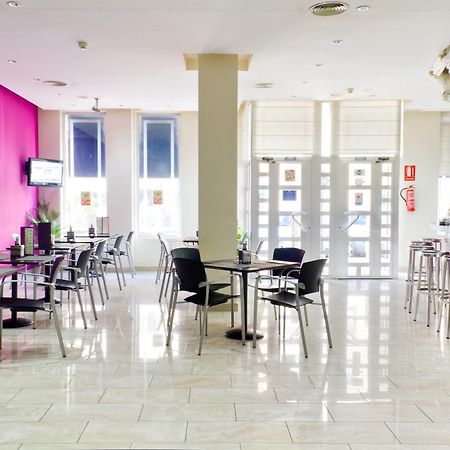 Hotel Traina サン・ペドロ・デル・ピナタル レストラン 写真