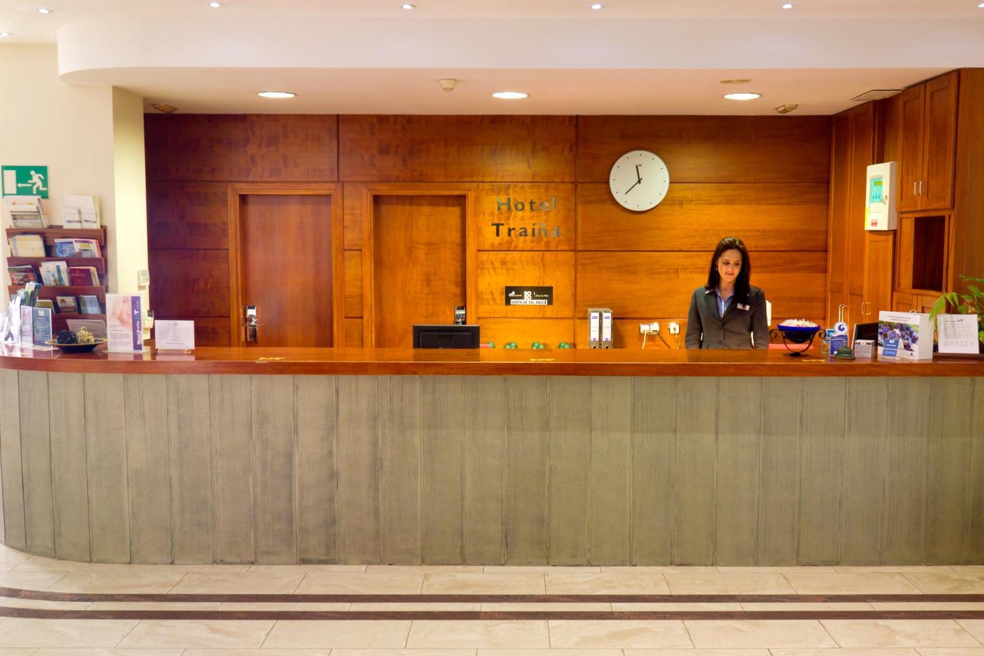Hotel Traina サン・ペドロ・デル・ピナタル インテリア 写真